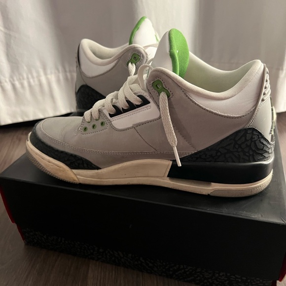 Jordan 3 Chlorophyll Size 10 - Picture 6 of 7